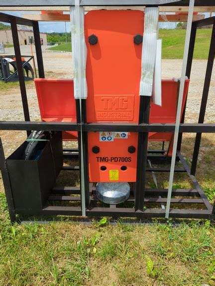 review tmg skid steer mount hydraulic angling|tmg industrial post pounder.